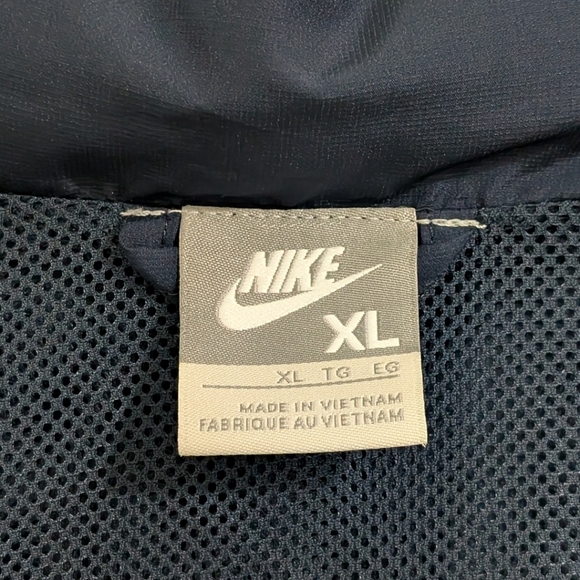 Nike Vintage Full Zip Windbreaker Jacket Navy Blue XL Stowaway Hood Mesh Lined - Picture 5 of 8